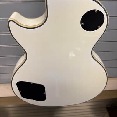 Epiphone Les Paul Custom Electric Guitar imagen 9