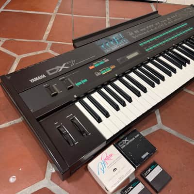 Yamaha DX7 Synthesizer w/ E! Gray Matter mod and extras image 1