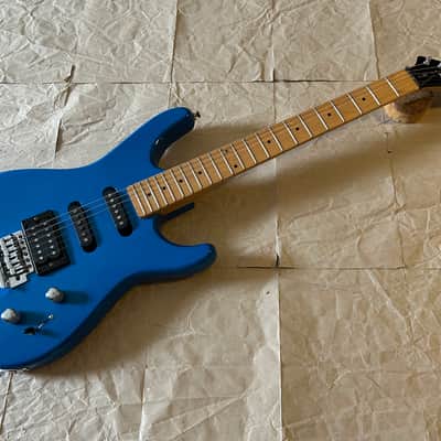 Washburn G-Junior G-JRV late-80s - Blue MIK 25.4scale Small bodied