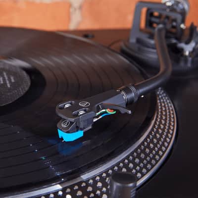 Audio-Technica AT-VM95C Dual Moving Magnet Cartridge - Blue image 3