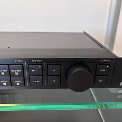 TC Electronic M-One XL 2010s - Black image 5