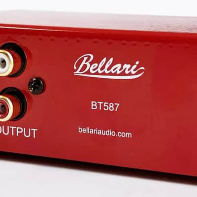 Bellari BT587 2020's - Red with gold coloured knobs. image 2