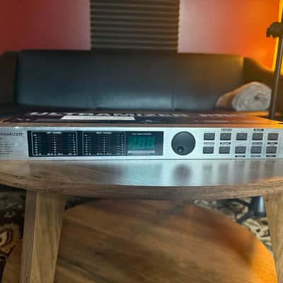 Behringer Ultramizer 2000s - Silver image 1