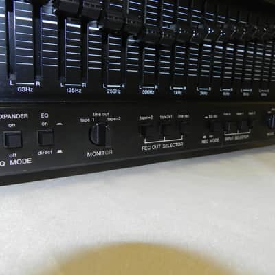 Denon DE-70 Dual 12 Band Stereo Graphic Equalizer MIJ 1980's Black image 3
