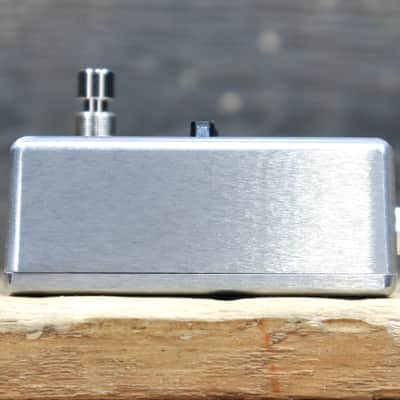 MXR M108S Ten Band EQ Noise-Reduction Circuitry Ten Band Equalizer Effect Pedal image 5