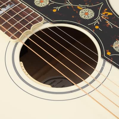 Used Gibson SJ-200 Standard Acoustic-Electric - Classic White image 8