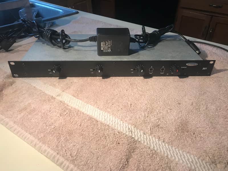 Biamp 301 Mic / Line mixer for commercial sound. Includes power supply, 7 connectors and rack mount bolts and washers. image 1