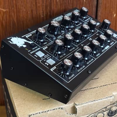 Moog Minitaur Analog Bass Synthesizer w/ box image 7