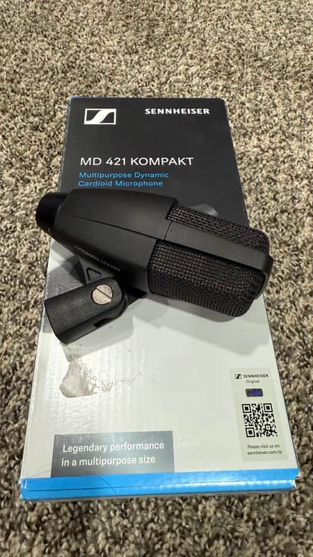 Sennheiser MD421 Kompact Cardioid Dynamic Microphone w/ Drum Clamp 2024 - Present - Black image 1