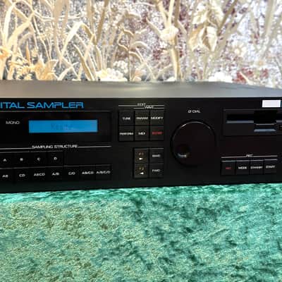 Roland MKS-100 Digital Sampler 1986 - 1989 - Black image 3