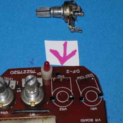 one used vintage genuine Boss DIST (VR2) pot potentiometer from for DF2 pedal DF-2, M250k A, 1980'S image 2