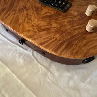 Landon Strat Style 2023 - Burl Wood image 8