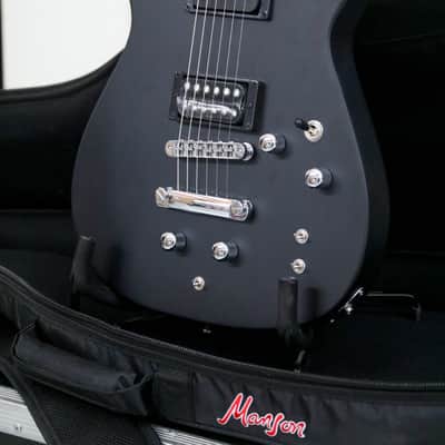 MANSON Meta Series MBM-2 Sustainer and Fuzz Meta Black image 11