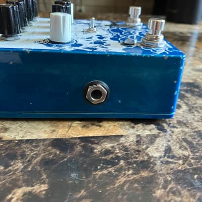 EarthQuaker Devices Avalanche Run Stereo Reverb & Delay with Tap Tempo V2 2018 - Present - Various image 2