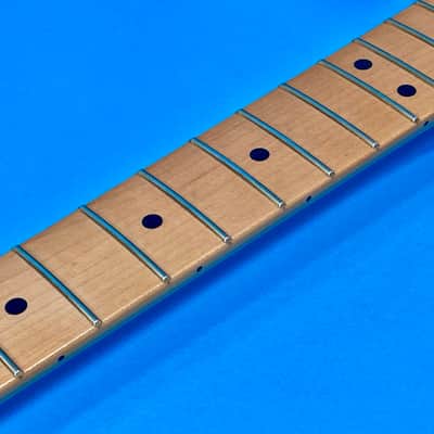 Fender American Ultra Stratocaster 2022 - Cobra Blue image 19