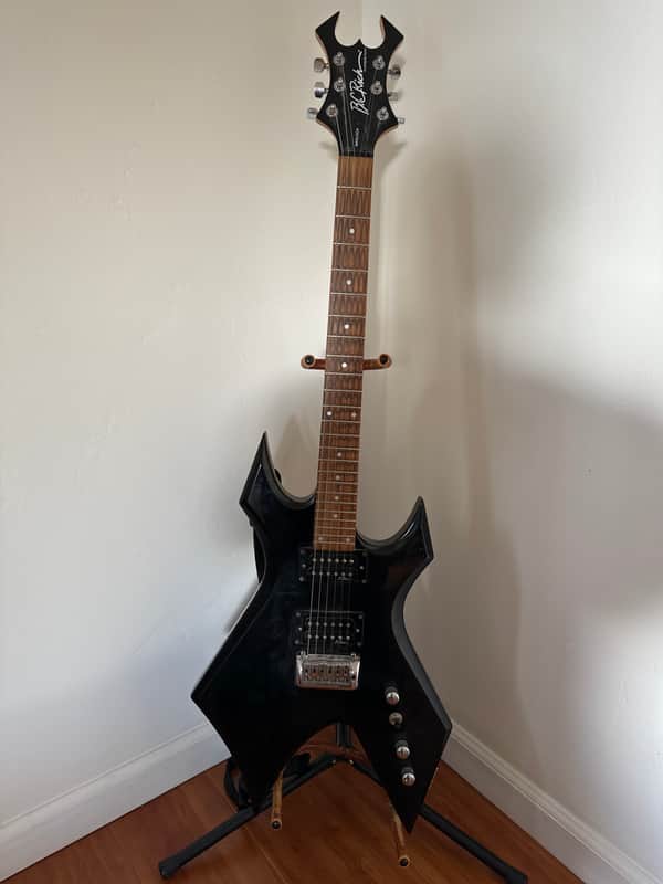 B.C. Rich Warlock Platinum 2003-2009 - Black image 1