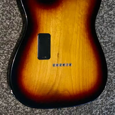 2011 Fender FSR Standard Telecaster 2011 Active Special Edition MIM Sunburst electric Guitar image 8
