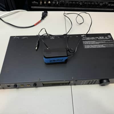 Yamaha MU90R Mid-90s - Black image 8