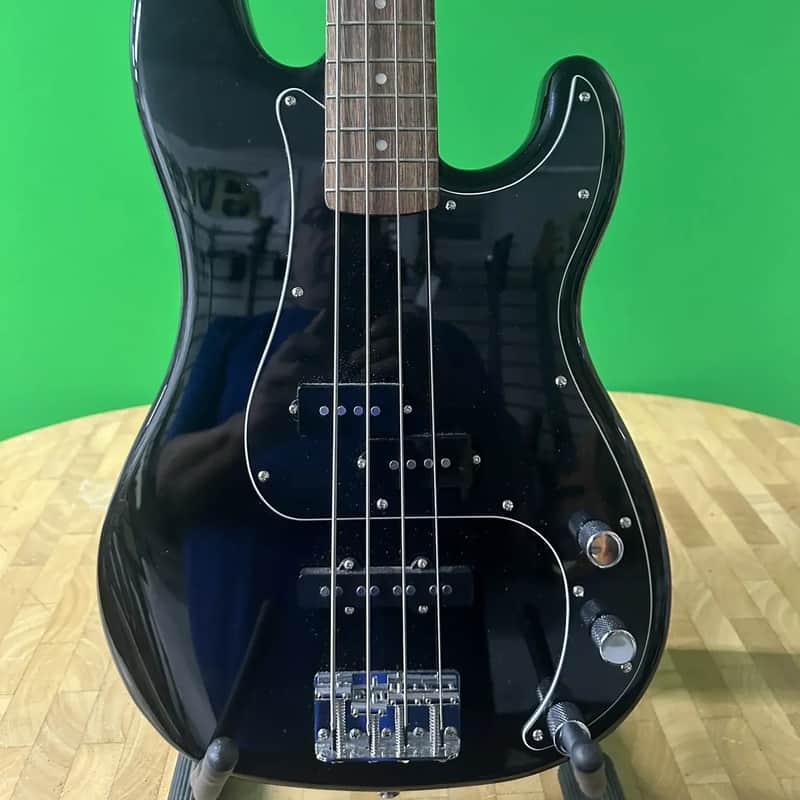 1989 Fender Squire II Black