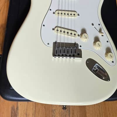 Fender Jeff Beck Artist Series Stratocaster with Hot Noiseless Pickups 2001 - Present - Olympic White image 4
