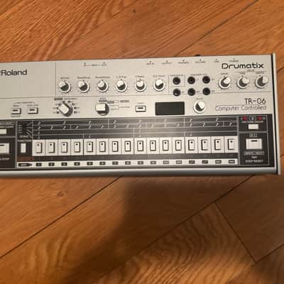 Roland TR-06 Drumatix 2020 - Present - Silver