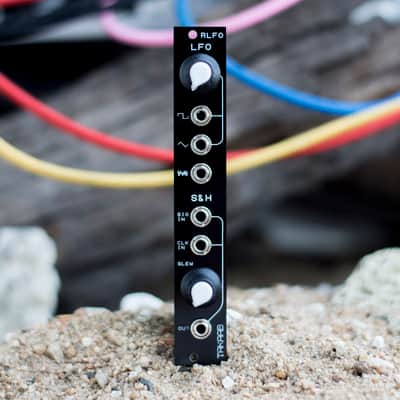 Takaab RLFO - Random LFO - Noise, LFO, Sample & Hold image 3