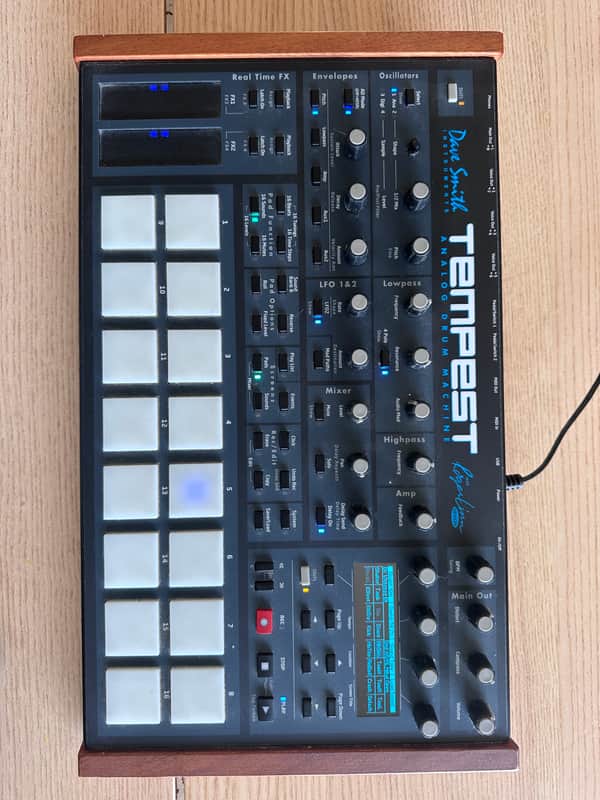 Dave Smith Instruments Tempest 6-Voice Drum Machine 2011 - 2018 - Black with Wood Sides image 1