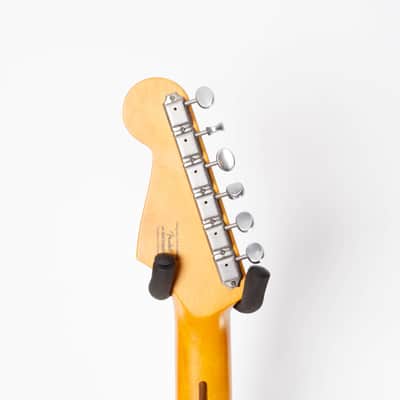 Squier 40th Anniversary Vintage Edition Stratocaster 2022 Satin Wide 2-Colour Sunburst image 4