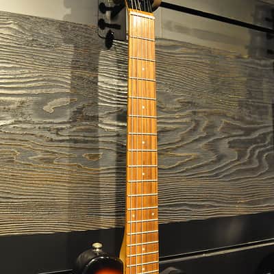 Pignose - Mini Electric Guitar with Built-In Amp SUNBURST image 7