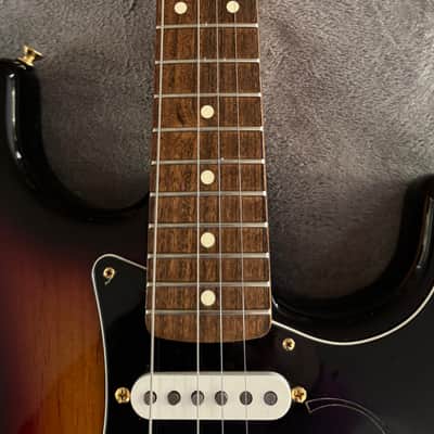 Fender Stevie Ray Vaughan Stratocaster – 3-Color Sunburst – Made in USA image 6