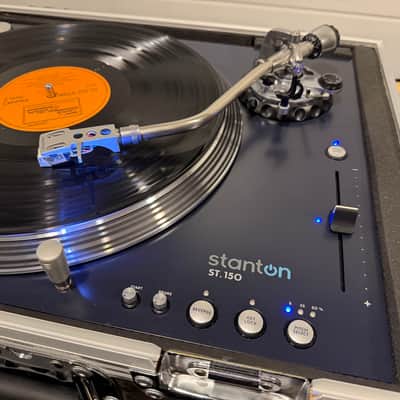 Stanton ST.150 - High Torque Turntable Road Case & D500 AL MKII Cartridge - Gray image 5