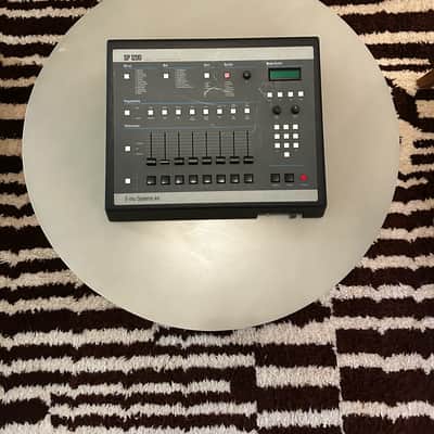 E-MU Systems SP-1200 8-Voice Drum Sampler 1994 - Black image 3