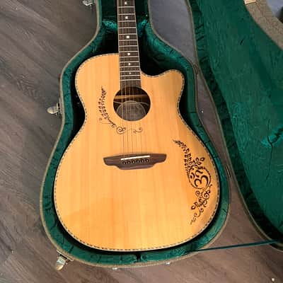 Luna Vicki Genfan Signature Acoustic-Electric Guitar 2010s - Natural image 1