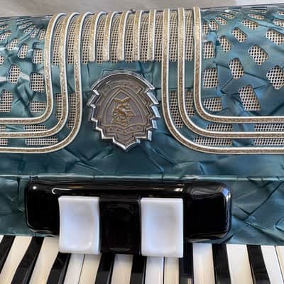 Enrico Roselli Piano Accordion, with case, excellent, Free shipping. image 3