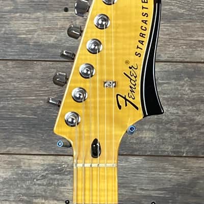 Fender Modern Player Starcaster 2015 Black semi-hollowbody with hard case image 5