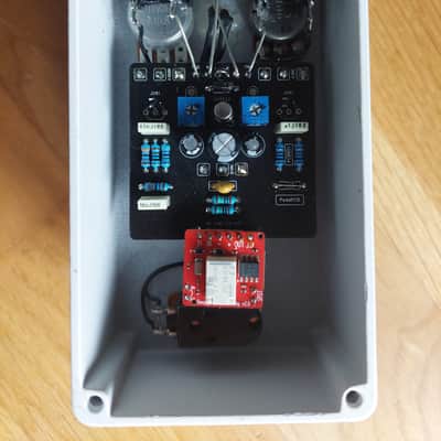 Fairfield Barbershop v1 (clone - PedalPCB) image 4