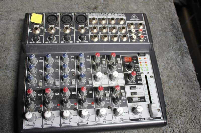 Behringer XENYX1202FX/Mixer with Effects (Read Description) No Power Supply image 1