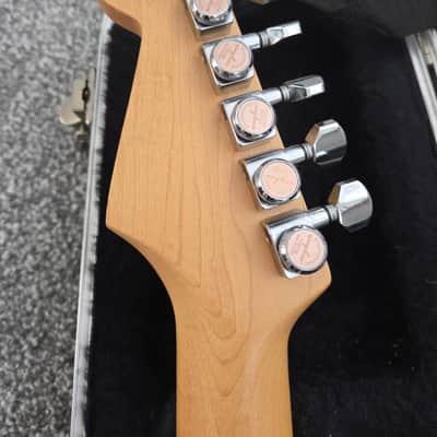 Fender Stratocaster Made In Japan 1995 - Ocean Turqoise Metallic  + Fender USA red label hardcase image 7