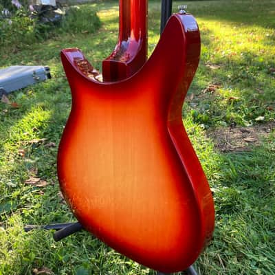 Rickenbacker 350/V63 - Fireglo image 9