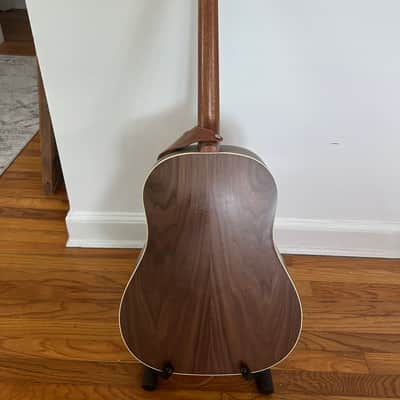 Gibson J-45 Studio Walnut 2025 - Present - Gloss Walnut Burst image 4