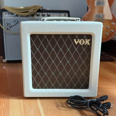 LIKE NEW - Vox AC4TV Tube Guitar Amp - Compact 4W Class A All-Tube Combo Amplifier image 1