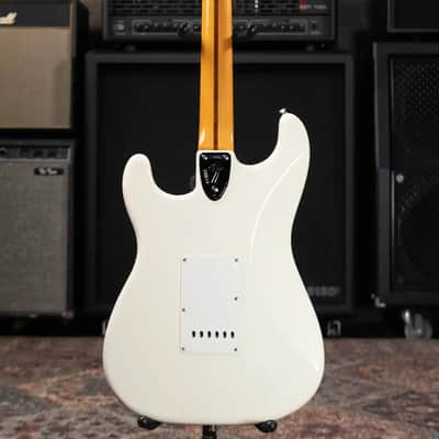 Fender Limited Edition American Vintage II '73 Stratocaster Electric Guitar - Olympic White with Hardshell Case image 7