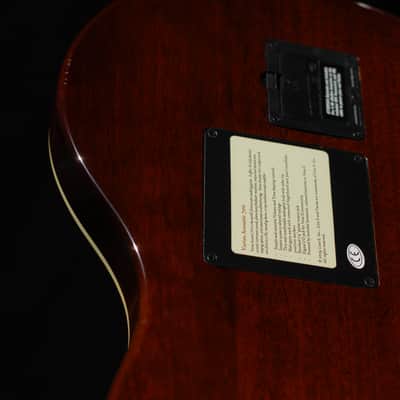 Line 6 Variax 700 Acoustic Natural, Includes Guitar Case, DI Pedal, AC Adapter, USB Interface image 3