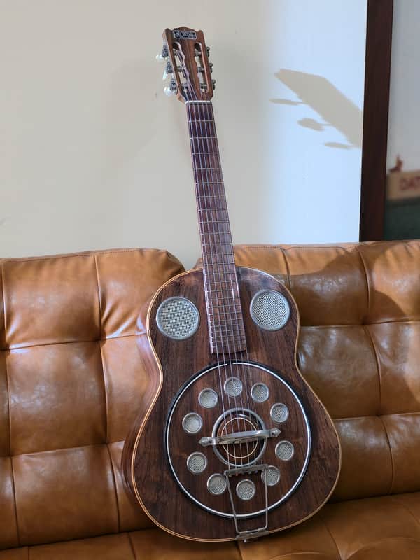 Del Vecchio Dinamico (Chet Atkins) w/case