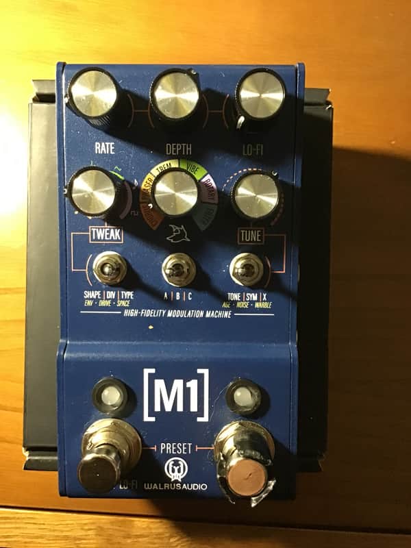 Walrus Audio Mako M1 High-Fidelity Modulation Machine 2022 - 2024 - Blue image 1