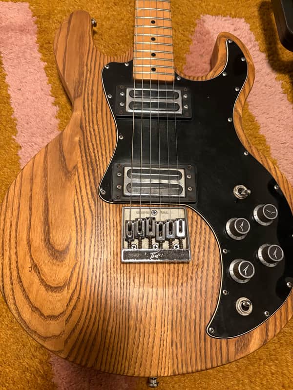 Peavey T-60 with Maple Fretboard