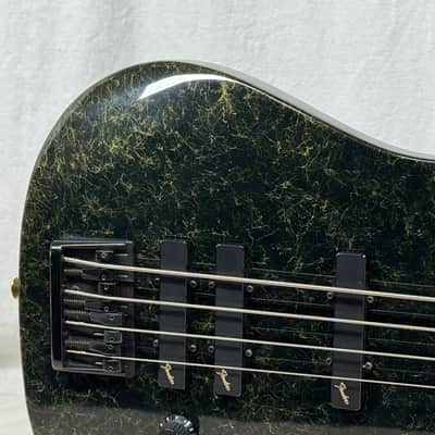 Fender HM Bass IV heavy metal 4-string Bass with Case - MIJ Made In Japan 1989 - 1990 - Green / Gold image 5
