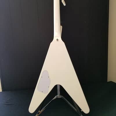 Epiphone Brendon Small Snow Flying V Falcon LTD 2016 White Burst image 6