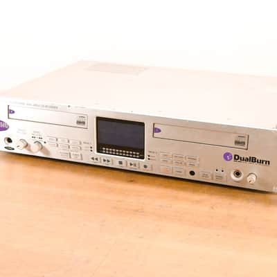HHB CDR-882 DualBurn Professional Dual Drive CD Recorder CG01ZKF