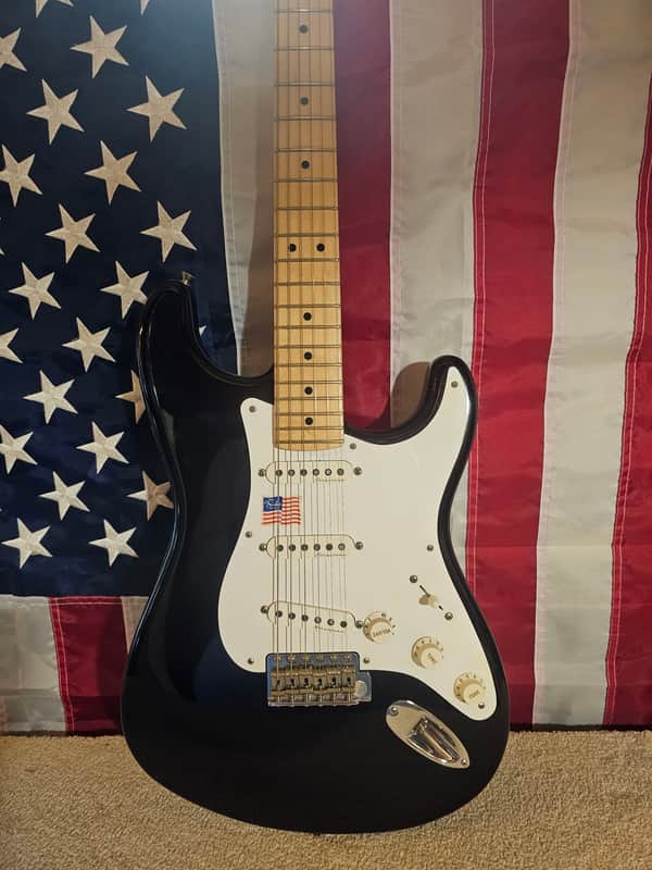 Fender Eric Clapton Artist Series Stratocaster with Vintage Noiseless Pickups 2001 - Present - Black image 1